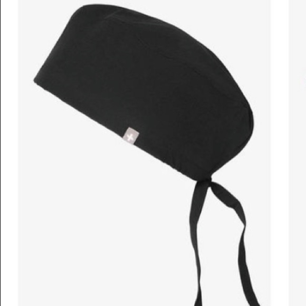 FIGS SCRUB CAP - BLACK